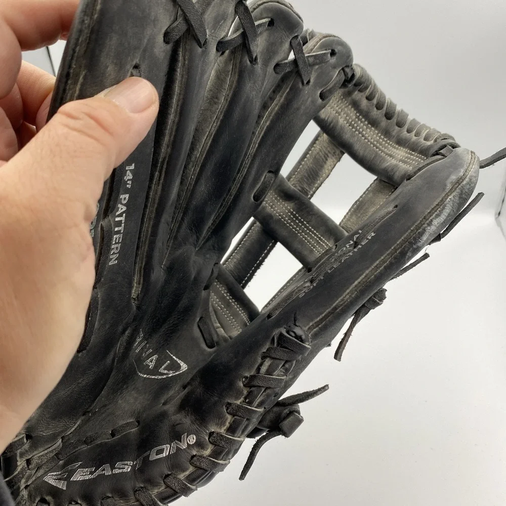 Easton Rival Leather RVLSP1400 Baseball Softball 14